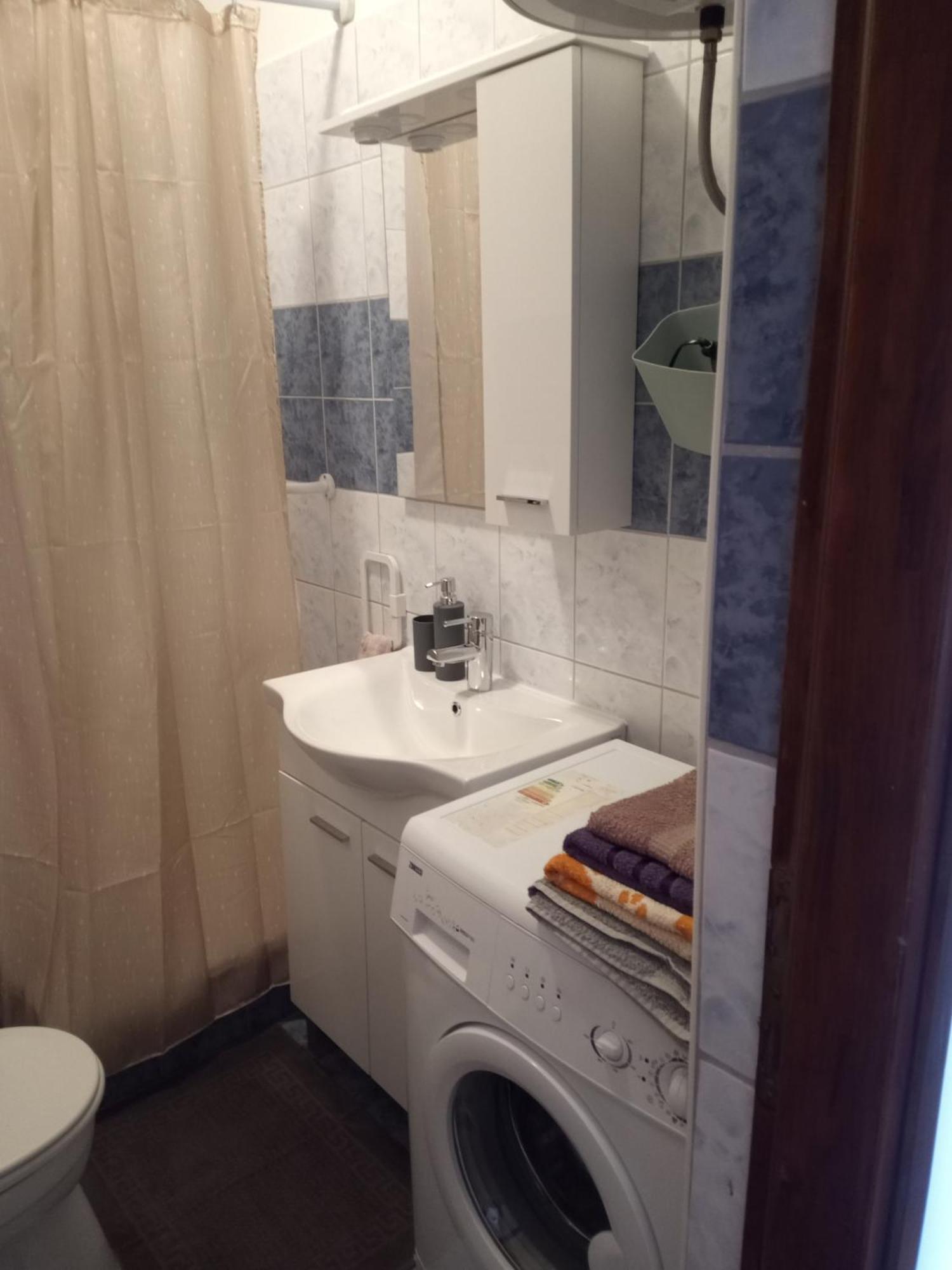 Apartmani Alma Pula Exterior foto